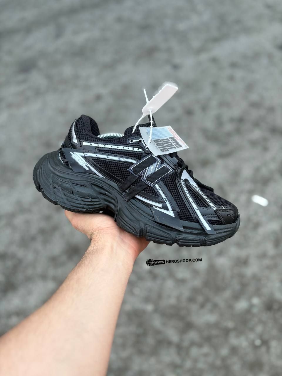 کتونی بالنسیاگا نیوبالانس / رنگ مشکی MM