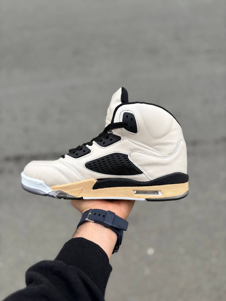 جردن فایو کرم مشکی / کد 527 - Image 2