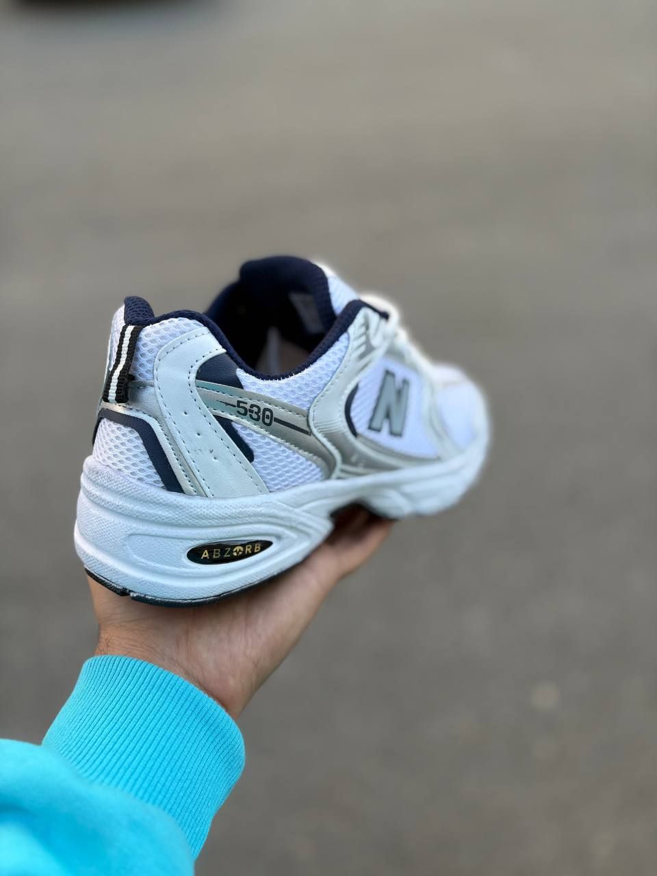 کتونی نیوبالانس 530 / رنگ سفید نقره ای - تصویر 6