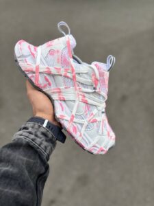 کتونی بالنسیاگا اسپایدر رنگ سفید صورتی - تصویر 5