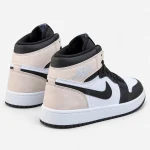 Jordan-1-High-Top-Sneakers-–-WhiteBlack-with-Pink-Heel-Code-1144-heroshoop.com-view3.webp