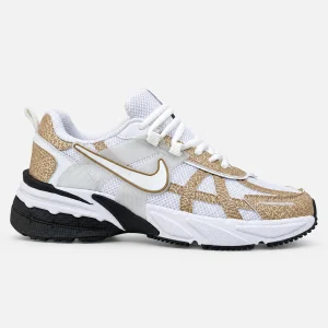 Nike-V2K-Comfortable-SportsRunning-Sneakers-–-White-Gold-heroshoop.com-veiw1.webp