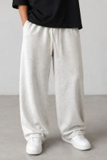 Baggy-style-fabric-pants-premium-Oisou-fabric-white-color-heroshoop.jpg