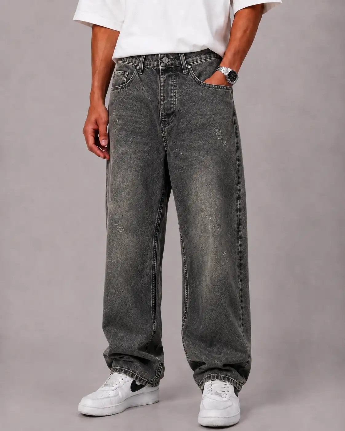 Black bag pants heroshoop Black-bag-pants-heroshoop.webp