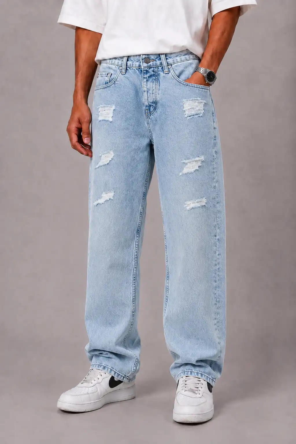 Light blue mom style jeans heroshoop Light-blue-mom-style-jeans-heroshoop-1.webp