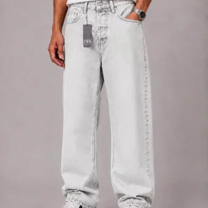 Mom-style-jeans-white-color-heroshoop.webp