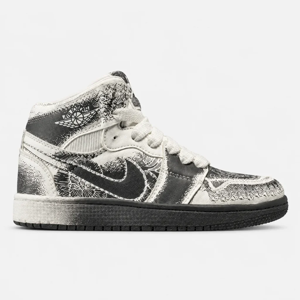 Nike-Air-Jordan-1-High-Top-Sneakers-–-Familia-Model-BlackWhite-Code-2611-–-heroshoop.com-view1.webp