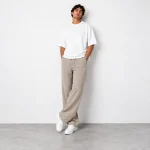 Semi-bag-style-trousers-natural-Lyocell-fabric-Long-length-108-cm-Solid-khaki-color-heroshoop.com-view1.webp
