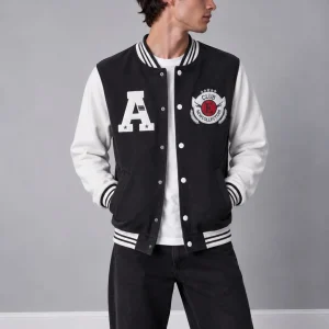 Boxy-fit-bomber-style-sweatshirt-with-embroidery-Black-White-Brushed-3-thread-cotton-French-terry-www.heroshoop.com-