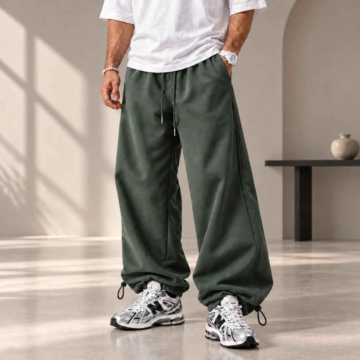 Green sporty jogger pants Baggy fit Premium 3-thread cotton French terry Dual-mode adjustable cuffs (with stoppers) (Master-grade quality)_view1 شلوار اسلش جاگر اسپرت سبز رنگ / کپ بگ / دورس پنبه 3 نخ درجه یک / دمپا استوپر 2حالته / (کیفیت در حد مستر) - تصویر 1