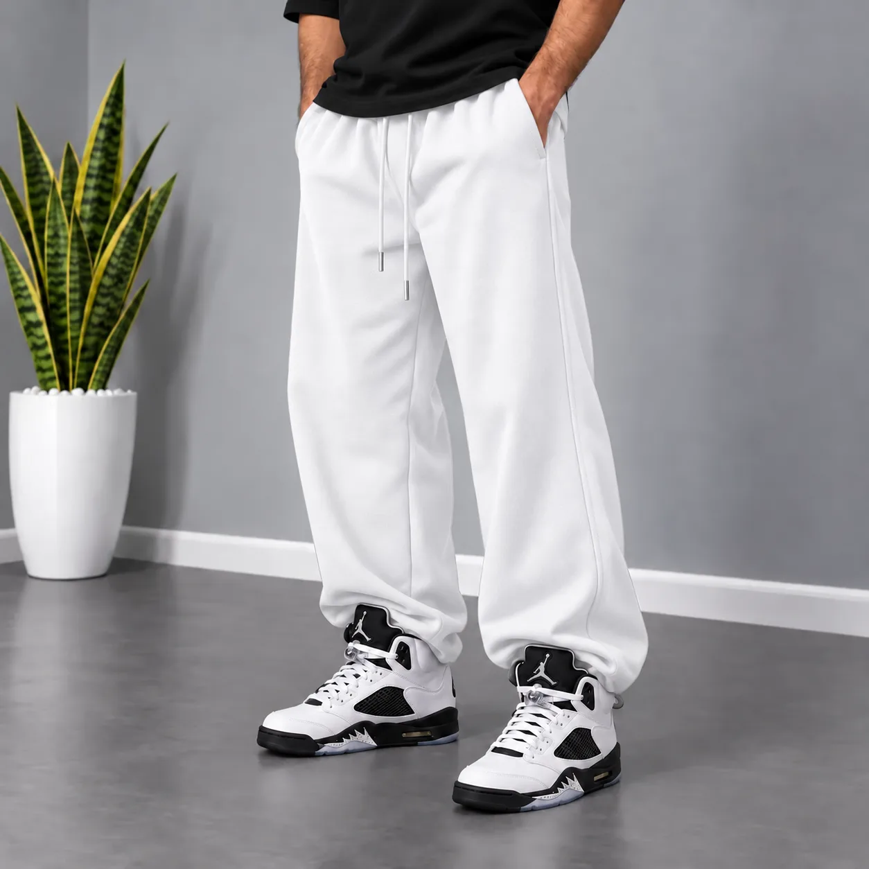 Jogger pants Baggy fit 3-thread cotton French terry Dual-mode adjustable cuffs (with stoppers) White www.heroshoop.com view 1 Jogger-pants-Baggy-fit-3-thread-cotton-French-terry-Dual-mode-adjustable-cuffs-with-stoppers-White-www.heroshoop.com-view-1.webp