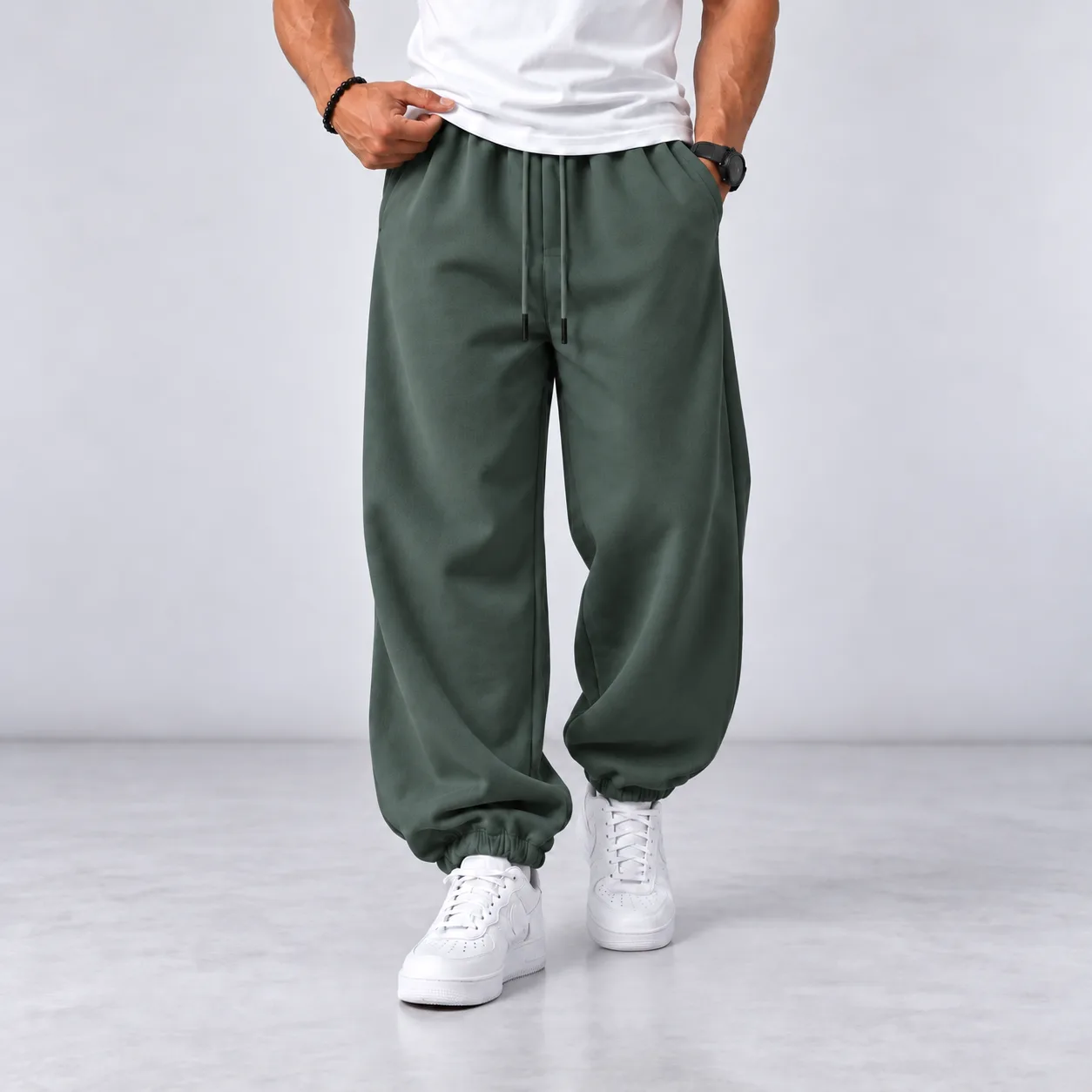 dark-green-streetwear-baggy-joggers1 شلوار جاگر بگ استایل سبز پررنگ / دمپا کشی / گرم بالا / جنس عالی - تصویر 1